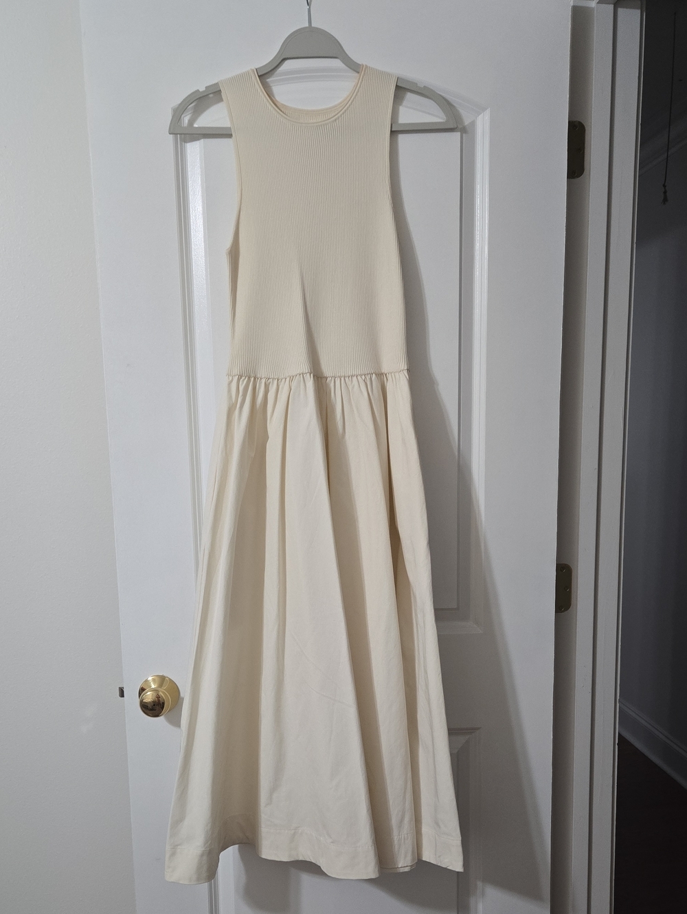 Medium Ivory Every Mixed Media Round Neck Sleeveless Midi A-Line Dress
